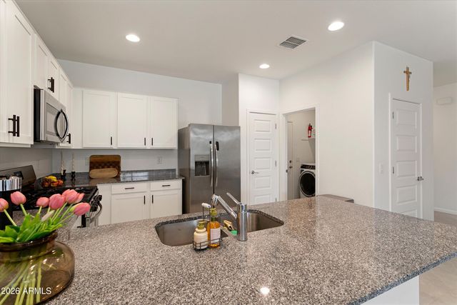 29111 N 31st Lane, Phoenix, AZ 85083