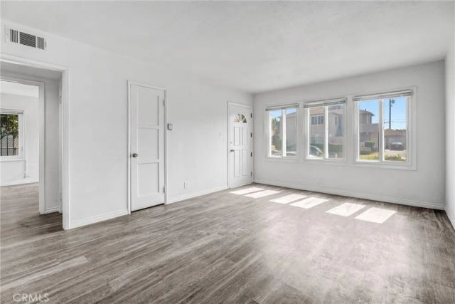 10523 Haas Avenue, Los Angeles, CA 90047