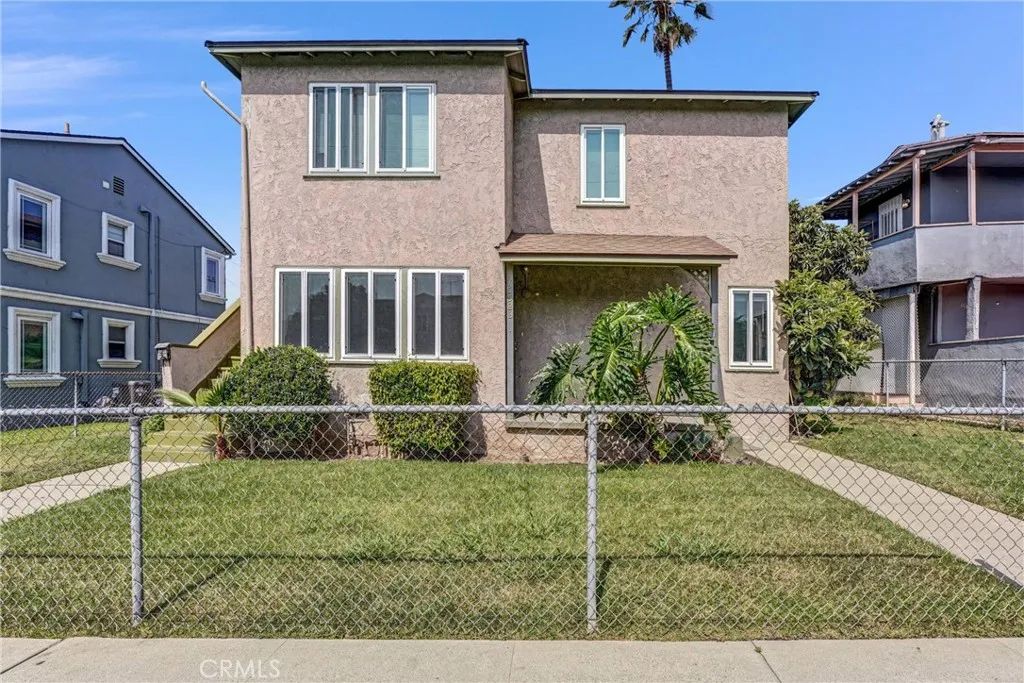 10523 Haas Avenue, Los Angeles, CA 90047