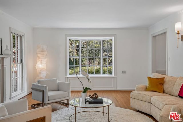 10575 Lindbrook Drive, Los Angeles, CA 90024