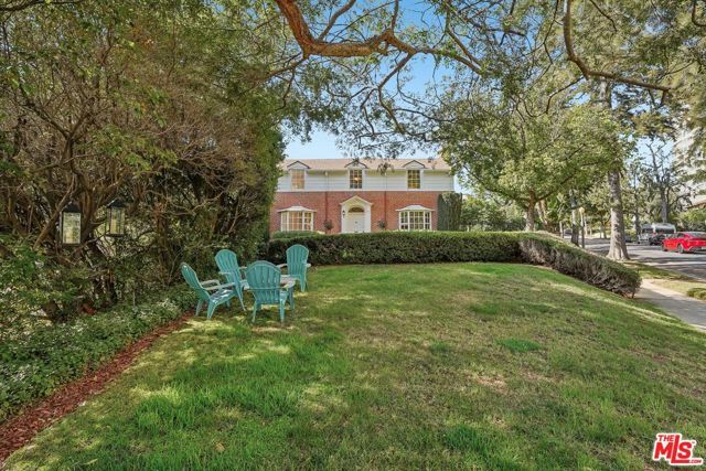 10575 Lindbrook Drive, Los Angeles, CA 90024