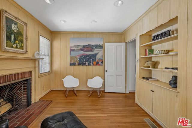 10575 Lindbrook Drive, Los Angeles, CA 90024