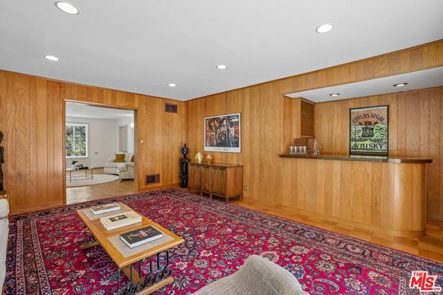 10575 Lindbrook Drive, Los Angeles, CA 90024