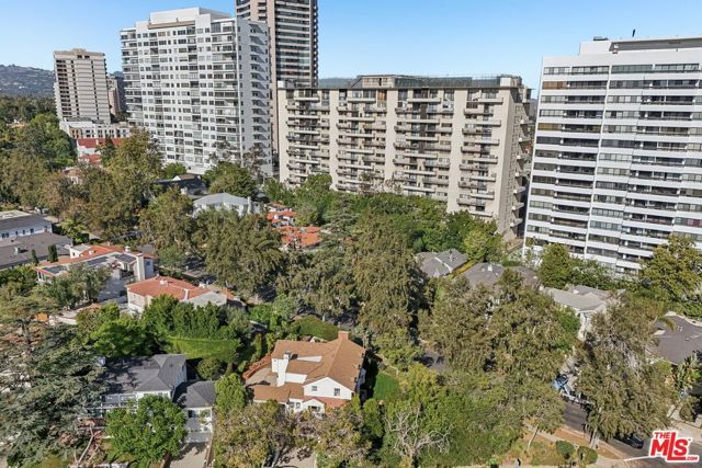 10575 Lindbrook Drive, Los Angeles, CA 90024