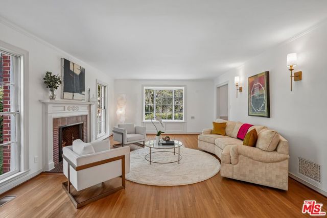 10575 Lindbrook Drive, Los Angeles, CA 90024
