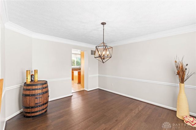 2346 Charleston Way, Beavercreek, OH 45431