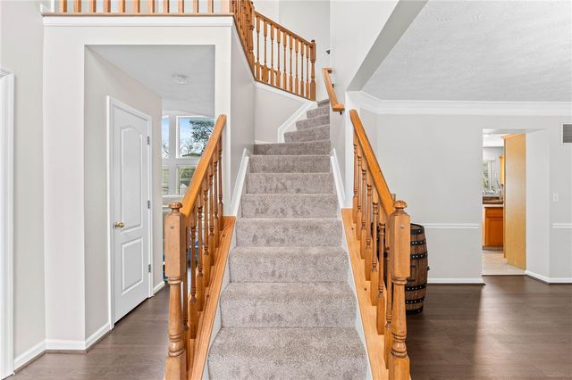 2346 Charleston Way, Beavercreek, OH 45431