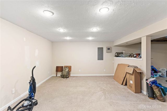 2346 Charleston Way, Beavercreek, OH 45431