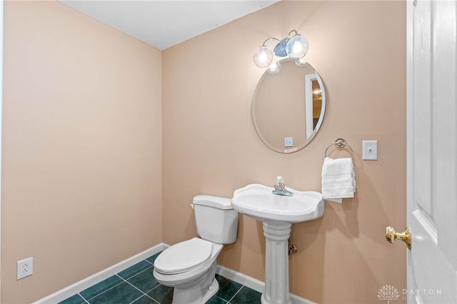 2346 Charleston Way, Beavercreek, OH 45431