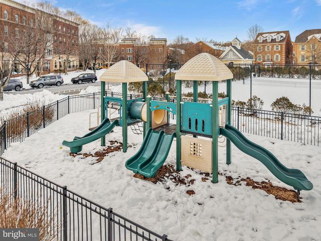 128 LIRIOPE PL, Gaithersburg, MD 20878