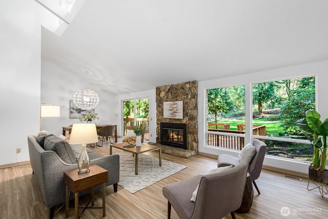 2014 193rd Avenue SE, Sammamish, WA 98075