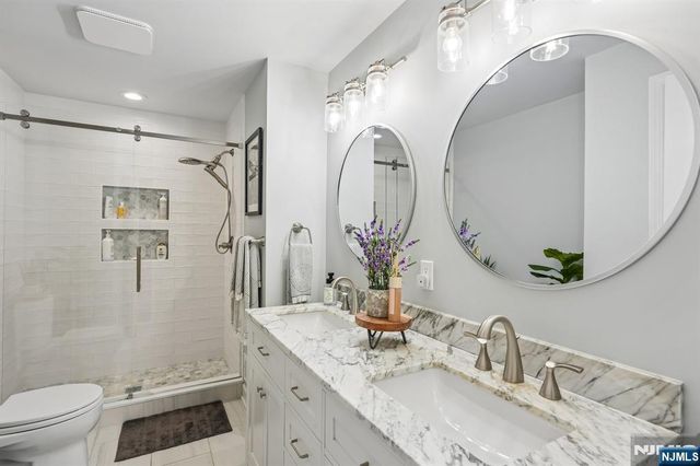 24 Lawrence Road, Wayne, NJ 07470