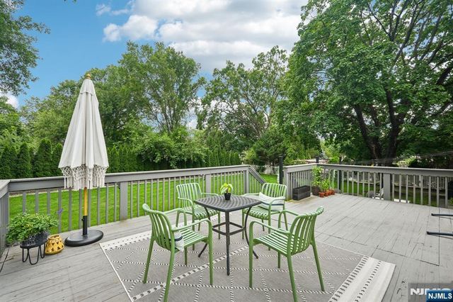 24 Lawrence Road, Wayne, NJ 07470