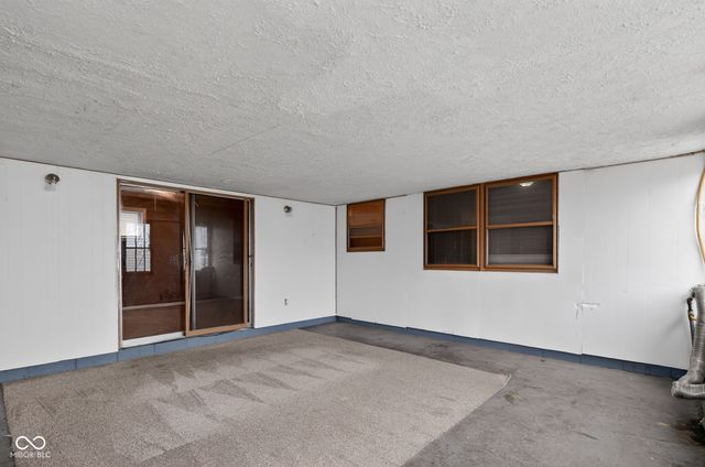 2717 Sangster Avenue, Indianapolis, IN 46218