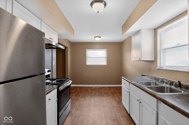 2717 Sangster Avenue, Indianapolis, IN 46218