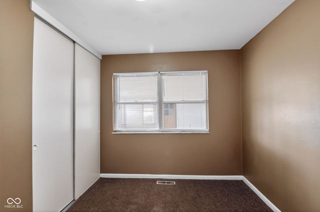 2717 Sangster Avenue, Indianapolis, IN 46218