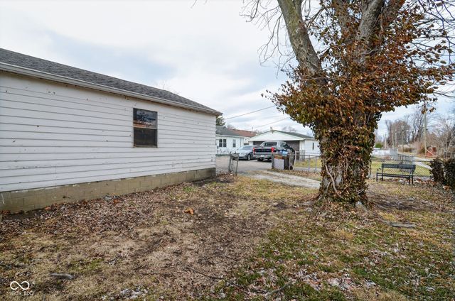 2717 Sangster Avenue, Indianapolis, IN 46218