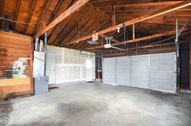 2717 Sangster Avenue, Indianapolis, IN 46218