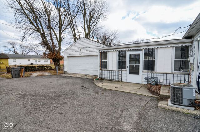 2717 Sangster Avenue, Indianapolis, IN 46218