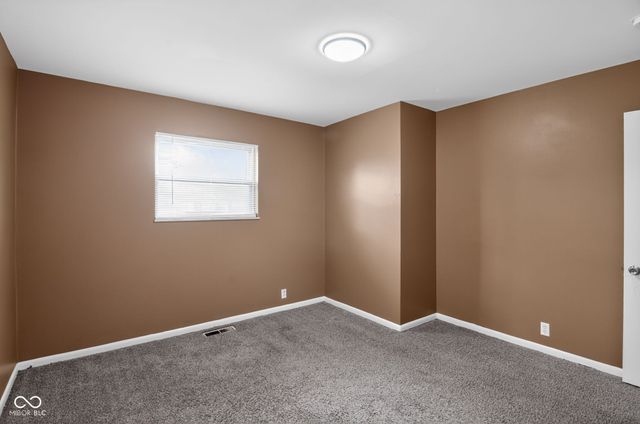 2717 Sangster Avenue, Indianapolis, IN 46218