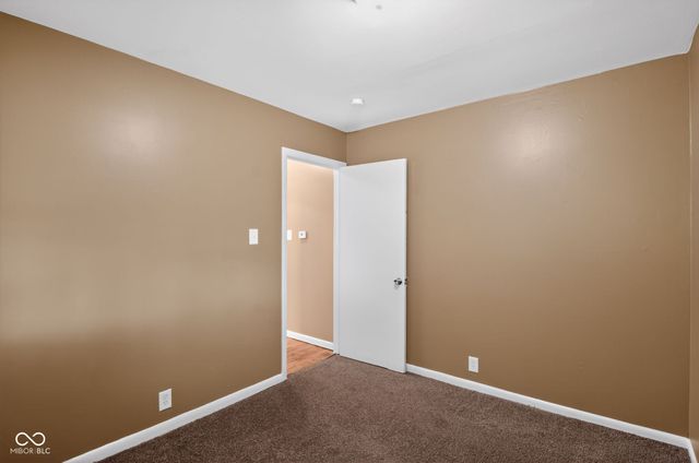 2717 Sangster Avenue, Indianapolis, IN 46218