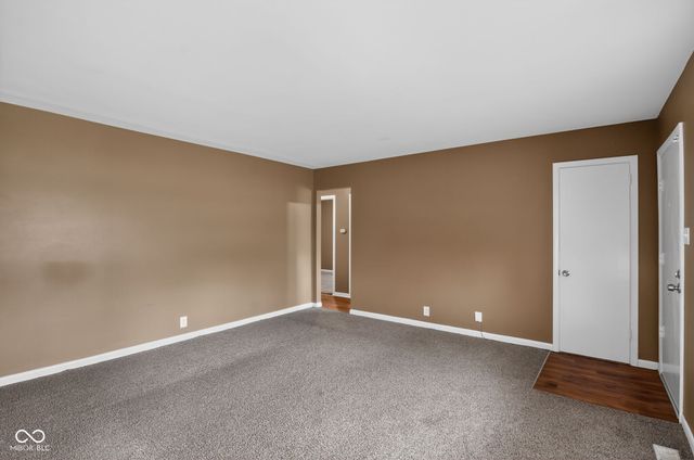 2717 Sangster Avenue, Indianapolis, IN 46218