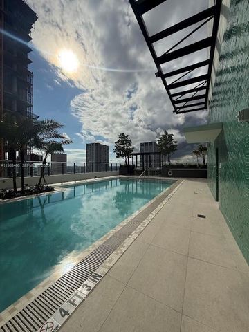 601 NE 1 Ave 702, Miami, FL 33132