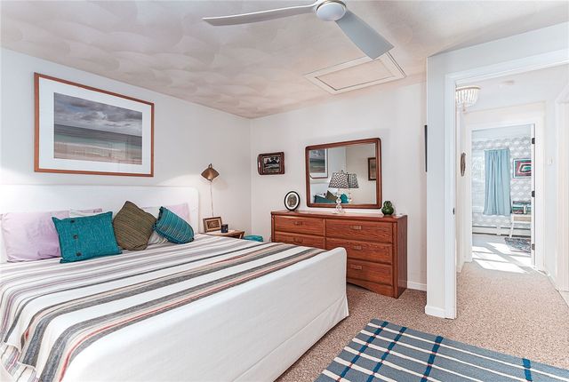 5 Shadberry Trail, South Kingstown, RI 02879