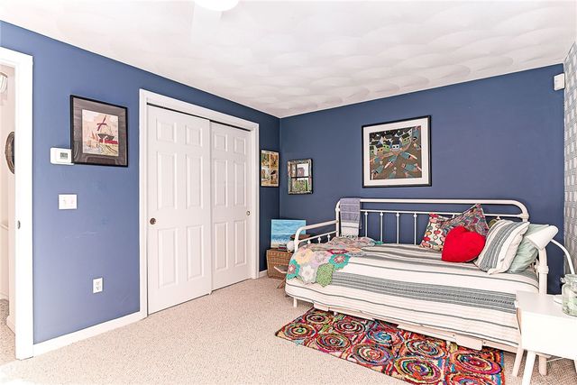 5 Shadberry Trail, South Kingstown, RI 02879