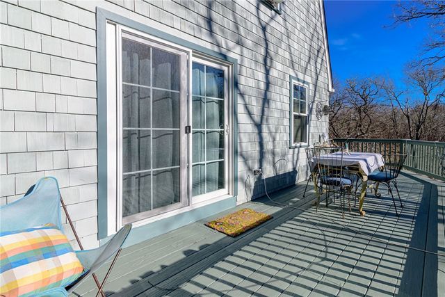 5 Shadberry Trail, South Kingstown, RI 02879