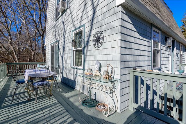 5 Shadberry Trail, South Kingstown, RI 02879