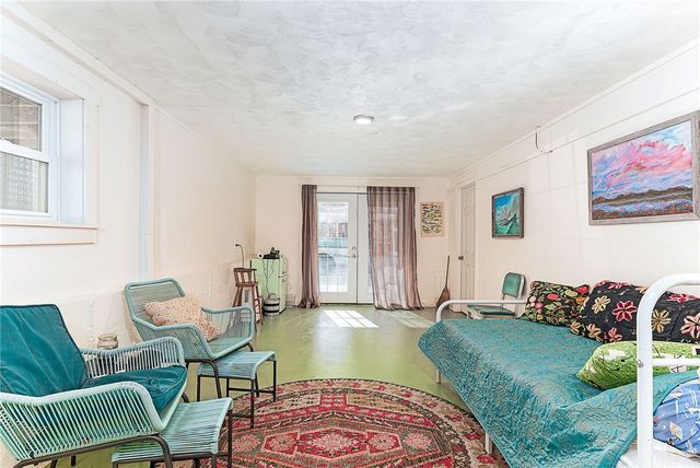 5 Shadberry Trail, South Kingstown, RI 02879