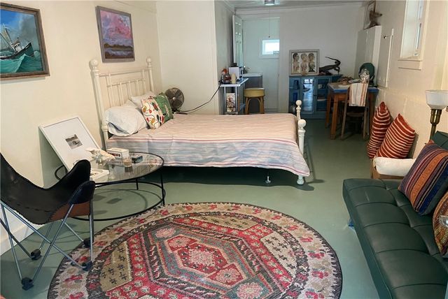 5 Shadberry Trail, South Kingstown, RI 02879