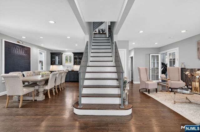 577 Grenville Avenue, Teaneck, NJ 07666