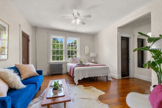 4 Washington Avenue 5, Cambridge, MA 02140
