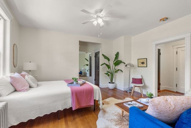 4 Washington Avenue 5, Cambridge, MA 02140