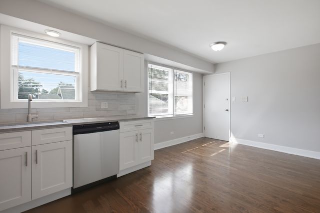 7900 S Merrill Avenue 2A, Chicago, IL 60649