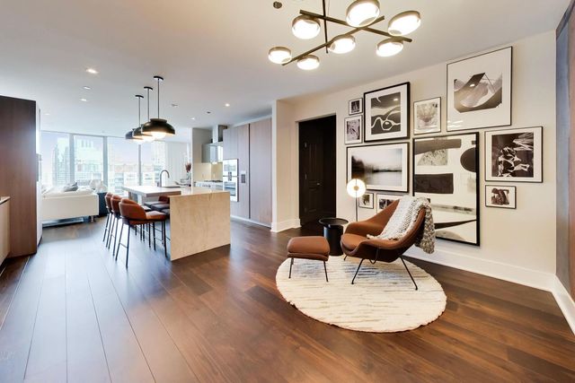 363 E Wacker Drive 2506, Chicago, IL 60601