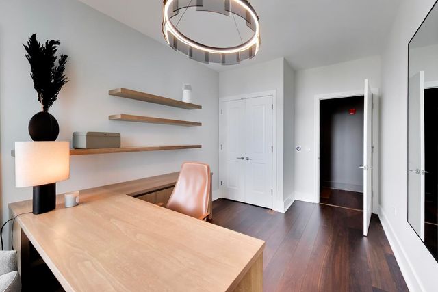 363 E Wacker Drive 2506, Chicago, IL 60601