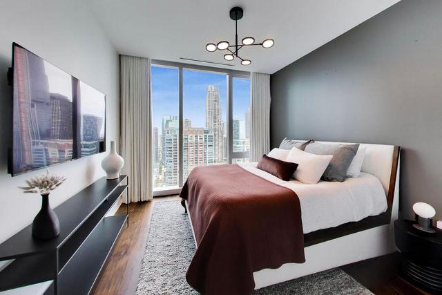 363 E Wacker Drive 2506, Chicago, IL 60601