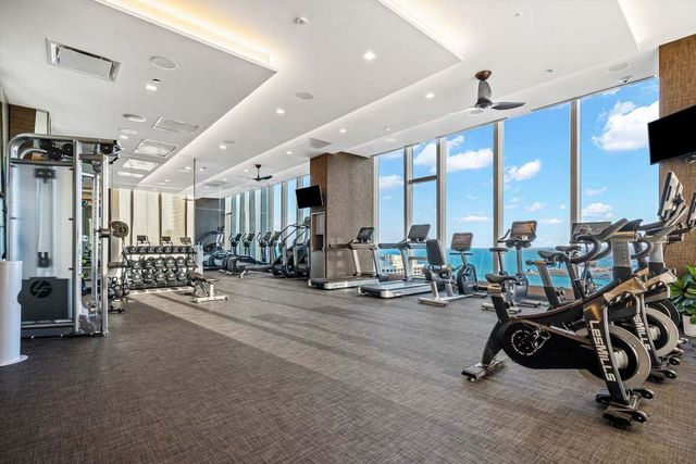 363 E Wacker Drive 2506, Chicago, IL 60601