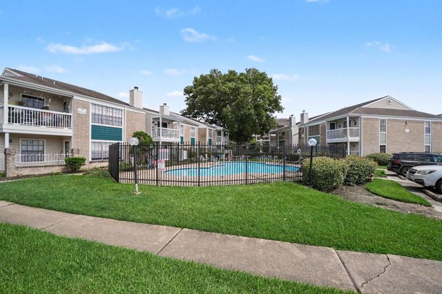 12660 Ashford Point Drive 416, Houston, TX 77082