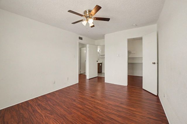12660 Ashford Point Drive 416, Houston, TX 77082