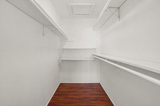 12660 Ashford Point Drive 416, Houston, TX 77082