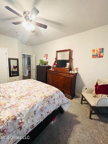 6021 Penni Lane, Ocean Springs, MS 39564