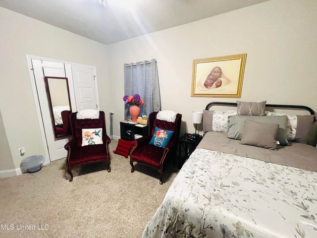 6021 Penni Lane, Ocean Springs, MS 39564
