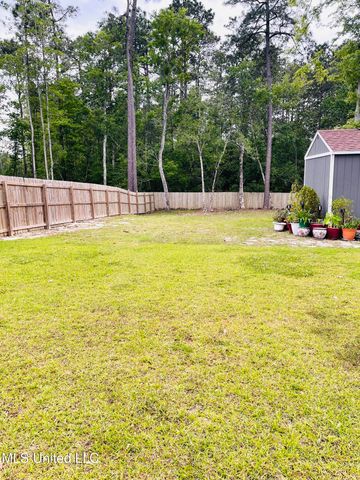 6021 Penni Lane, Ocean Springs, MS 39564