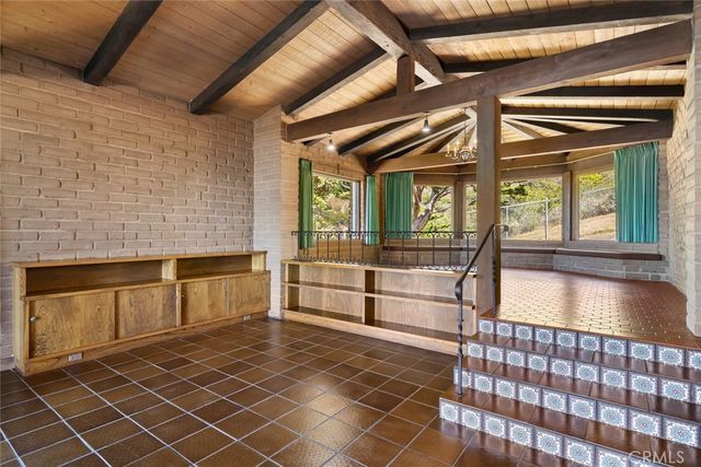 18844 Cabrillo Hwy, Cambria, CA 93452