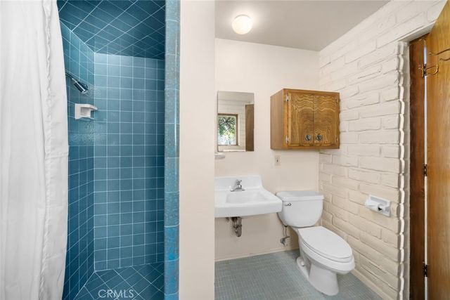 18844 Cabrillo Hwy, Cambria, CA 93452