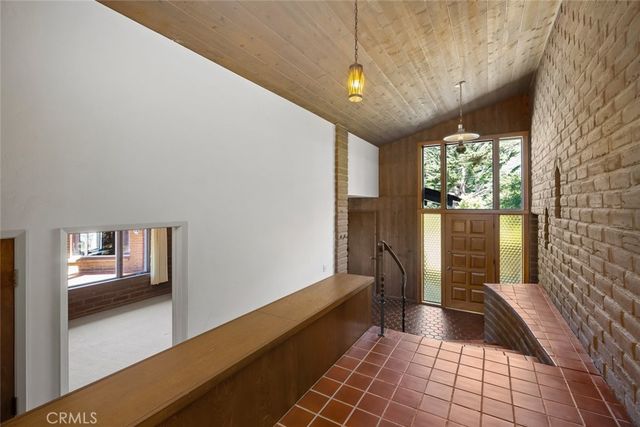 18844 Cabrillo Hwy, Cambria, CA 93452